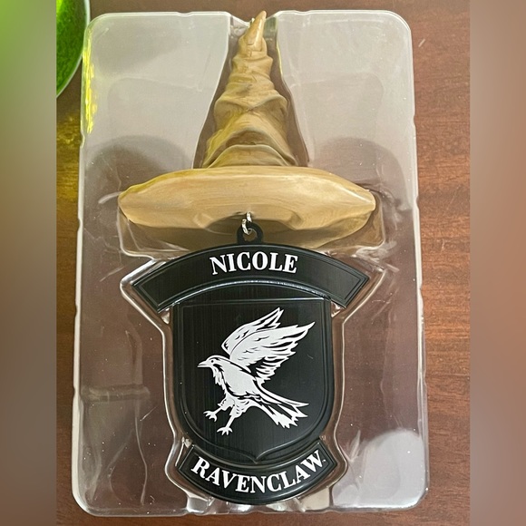 Hallmark Personalized “Nicole” Harry Potter Christmas Ornament - Picture 1 of 2